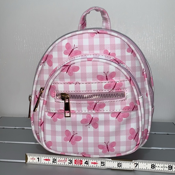 Underonesky Convertable Backpack - Picture 5 of 6